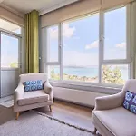شقة Luxury With Bosphorus View In Sariyer!