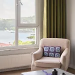 Luxury With Bosphorus View In Sariyer! اسطنبول