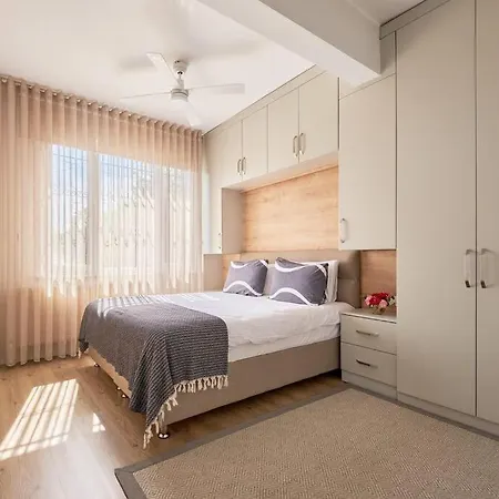 Luxury With Bosphorus View In Sariyer! Apartamento *