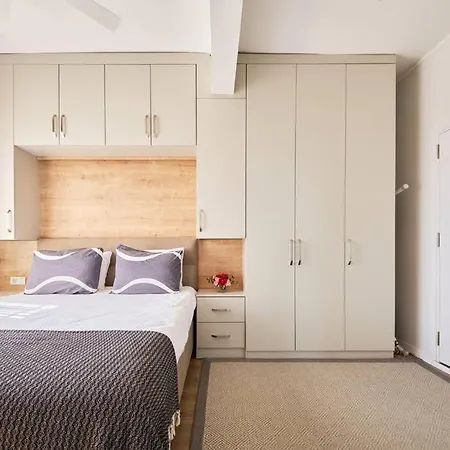 Luxury With Bosphorus View In Sariyer!