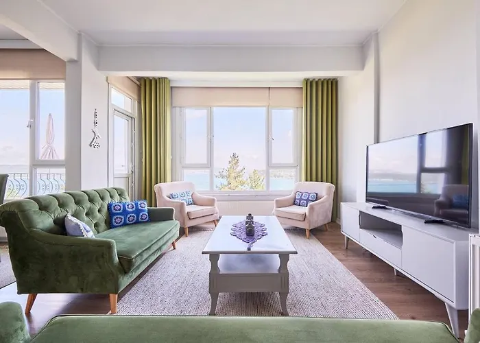 Lägenhet Luxury With Bosphorus View In Sariyer!