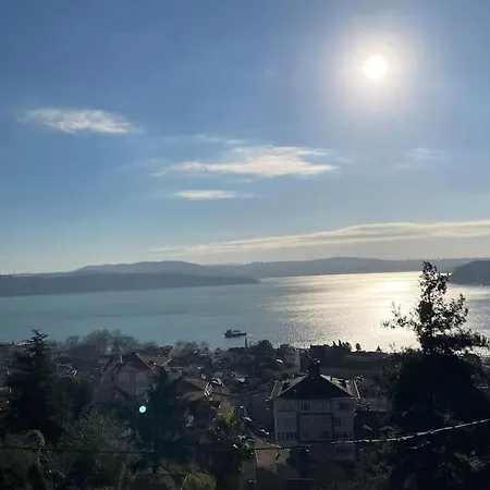Apartment Luxury With Bosphorus View In Sariyer! Istanbul