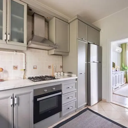 Luxury With Bosphorus View In Sariyer!